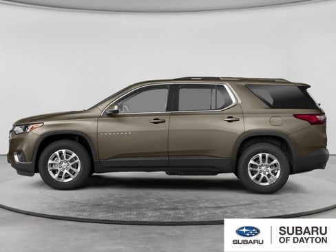 Used 2018 Chevrolet Traverse LT FWD image 3