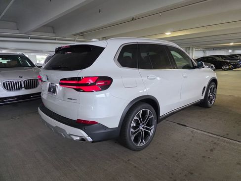 New 2026 BMW X5 sDrive40i w/ Climate Comfort Package RWD image 4