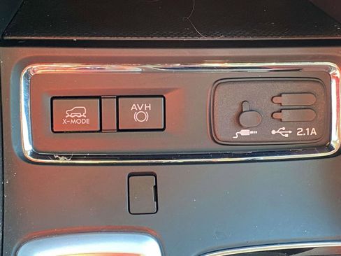 Used 2019 Subaru Ascent 8-Passenger image 28