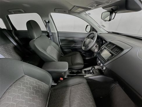 Used 2025 Mitsubishi Outlander Sport ES image 26
