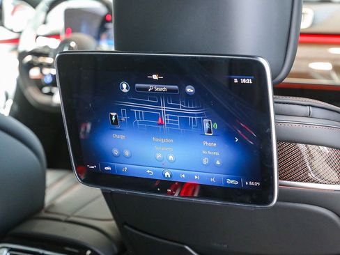 Used 2024 Mercedes-Benz S 63 AMG S image 27