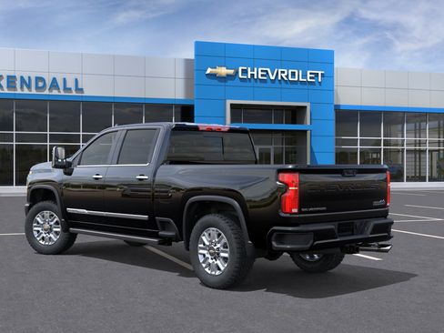 New 2026 Chevrolet Silverado 3500 High Country w/ Technology Package AWD/4WD image 3