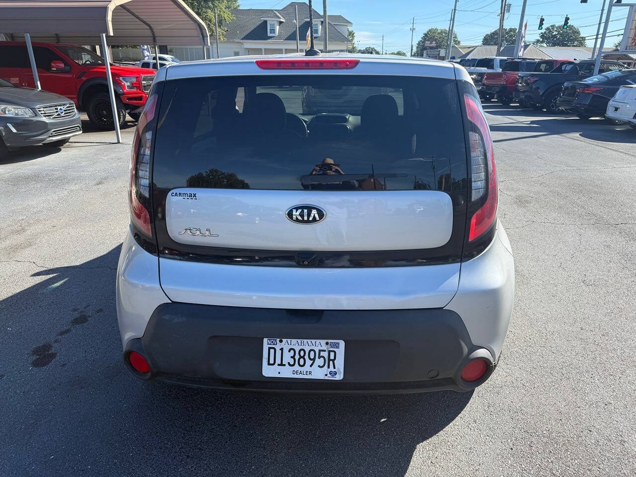 Used 2016 Kia Soul w/ Convenience Package FWD image 4