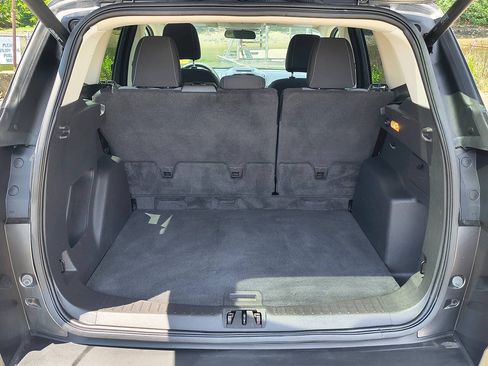 Used 2017 Ford Escape SE w/ Equipment Group 201A AWD/4WD image 22
