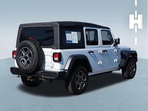 Used 2018 Jeep Wrangler Unlimited Sport S image 3