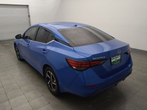 Used 2025 Nissan Sentra SV w/ Trunk Package FWD image 5