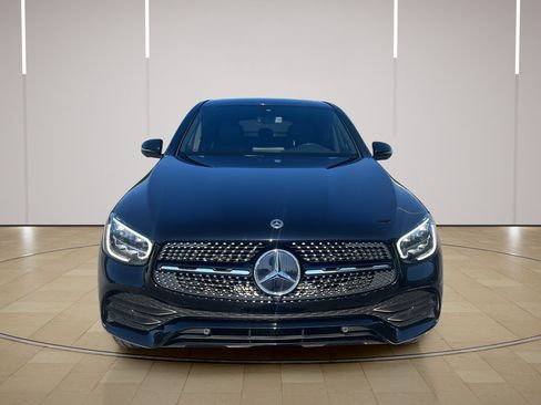 Used 2021 Mercedes-Benz GLC 300 4MATIC Coupe image 10