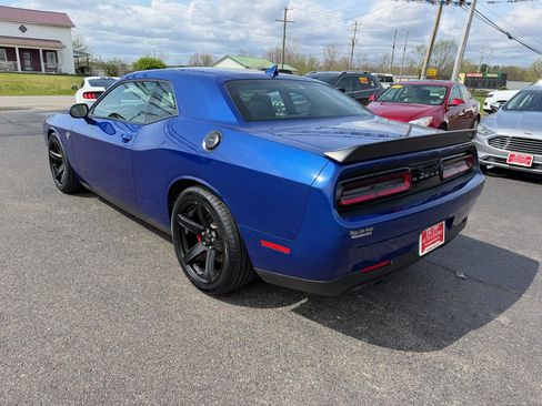 Used 2020 Dodge Challenger SRT Hellcat image 6