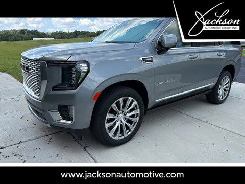 Used 2023 GMC Yukon Denali w/ Max Trailering Package AWD/4WD image 1