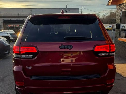 Used 2015 Jeep Grand Cherokee Altitude image 4