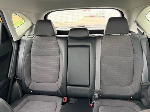 Used 2021 Kia Seltos S AWD/4WD image 18