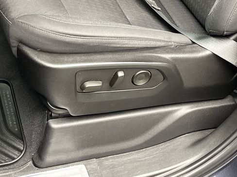 Used 2022 GMC Sierra 1500 Elevation w/ LPO, Elevation Black Package image 10