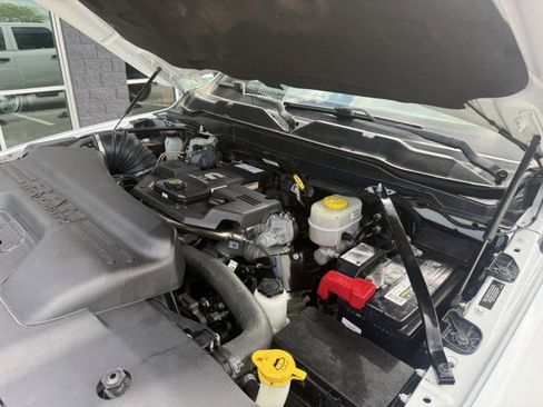 Used 2022 RAM 3500 Tradesman RWD image 20