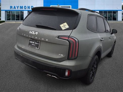 Certified 2024 Kia Telluride SX Prestige X-Pro image 3