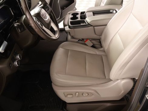 Used 2022 GMC Sierra 1500 SLT RWD image 11