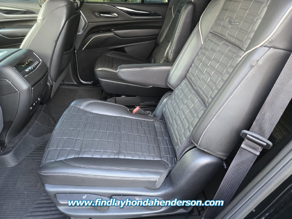 Used 2023 Cadillac Escalade V w/ LPO, ONYX Package AWD/4WD image 15