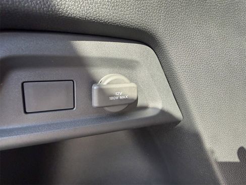 New 2025 Honda Pilot EX-L image 10