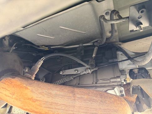 Used 2017 Chevrolet Express 2500 RWD image 13