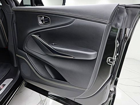 Used 2021 Aston Martin DBX AWD/4WD image 49