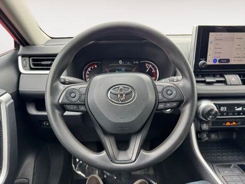 Certified 2025 Toyota RAV4 XLE AWD/4WD image 29