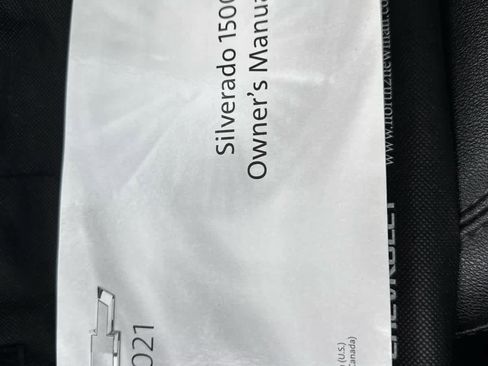 Used 2021 Chevrolet Silverado 1500 LT Trail Boss w/ Convenience Package II image 27