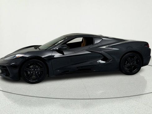 Used 2026 Chevrolet Corvette Stingray Preferred Cpe w/ 2LT RWD image 2
