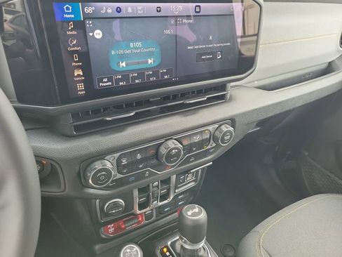 Used 2025 Jeep Wrangler Unlimited Sport S 4xe image 10