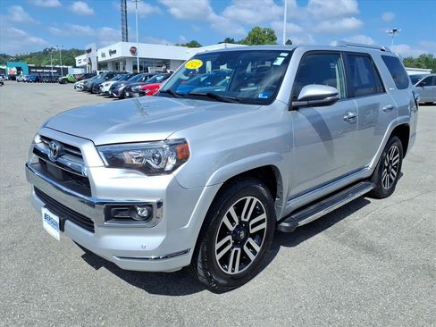 Used 2021 Toyota 4Runner Limited AWD/4WD image 8