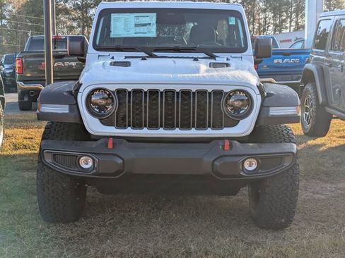 New 2026 Jeep Wrangler Unlimited Rubicon w/ Technology Group image 3