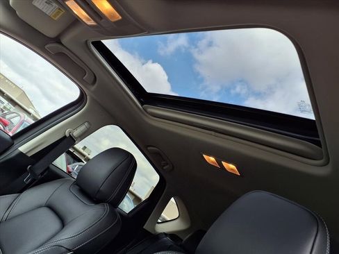 Certified 2025 MAZDA CX-5 AWD 2.5 S w/ Preferred Package image 6