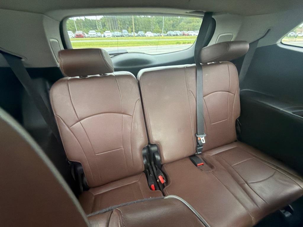 Used 2018 Buick Enclave Avenir w/ Avenir Technology Package FWD image 33