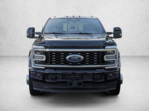 Used 2026 Ford F450 Platinum w/ FX4 Off-Road Package AWD/4WD image 2
