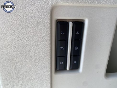 Used 2021 Lincoln Navigator Black Label w/ Cargo Convenience Package image 20