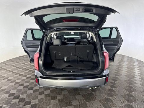 Certified 2025 Kia Telluride S AWD/4WD image 17