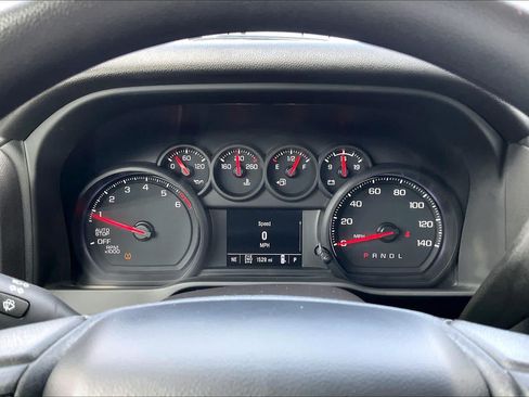 Used 2024 Chevrolet Silverado 1500 W/T w/ Trailering Package AWD/4WD image 25