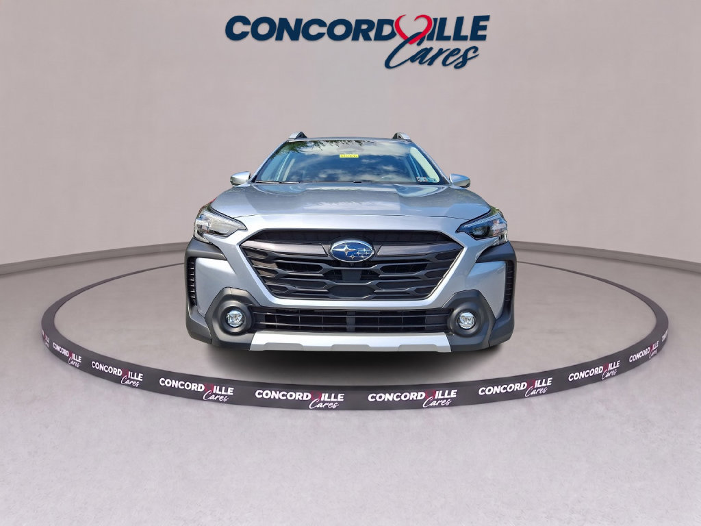 Certified 2023 Subaru Outback Touring AWD/4WD image 3