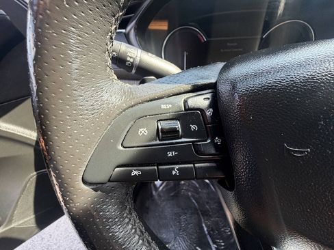 Used 2019 Cadillac XT4 Sport FWD image 25
