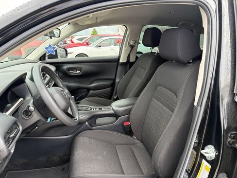 Used 2024 Honda HR-V LX image 9