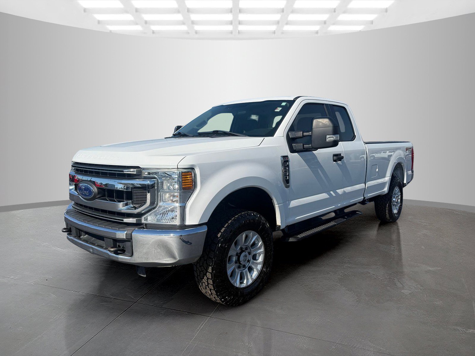 Used 2020 Ford F250 XL w/ STX Appearance Package AWD/4WD image 7