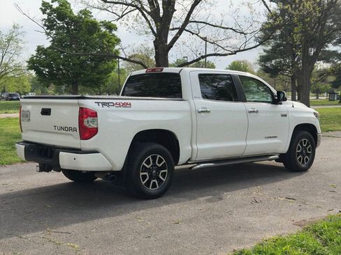 Used 2019 Toyota Tundra Limited w/ Limited Premium Package AWD/4WD image 36