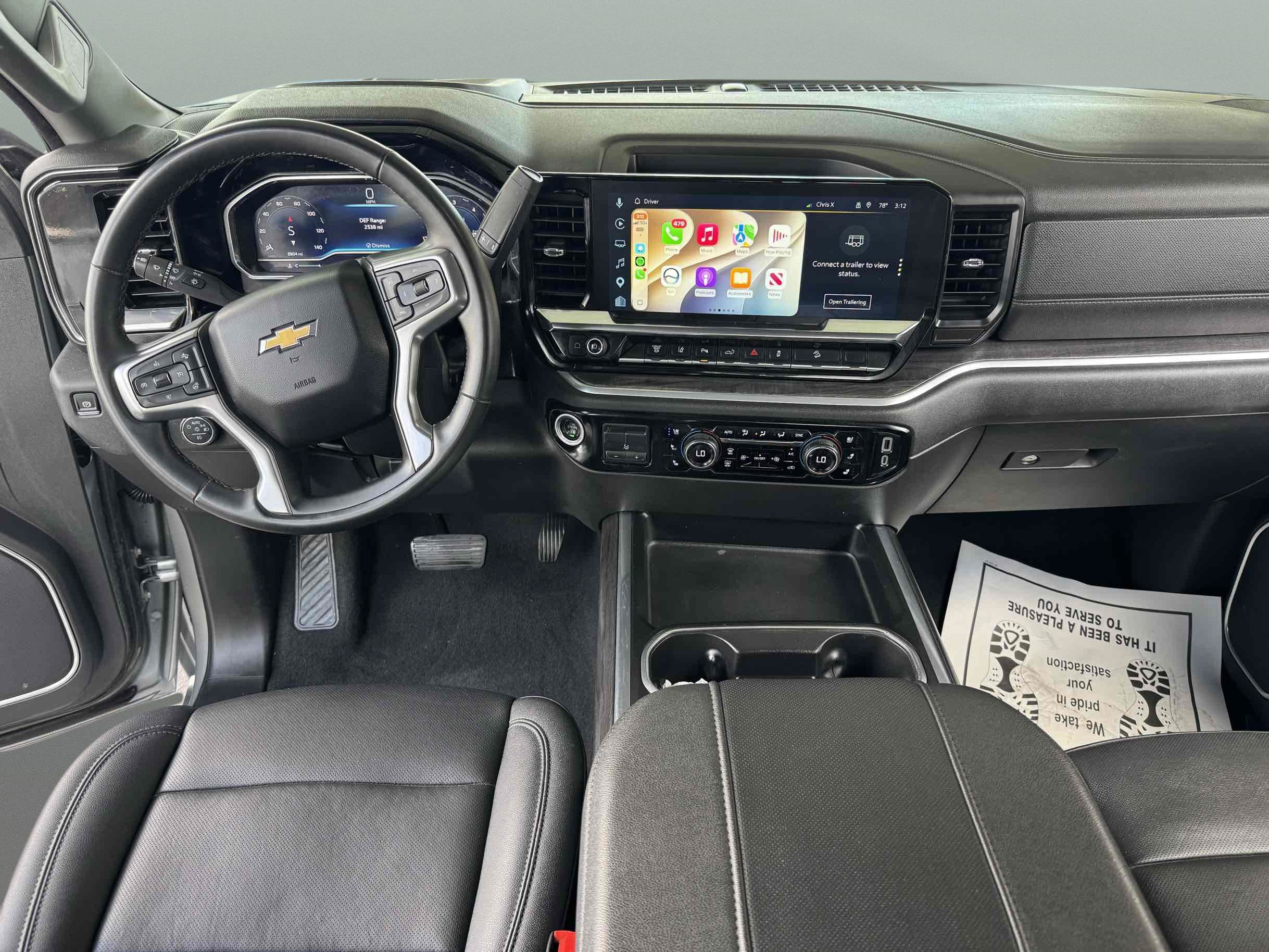 Used 2025 Chevrolet Silverado 2500 LTZ w/ LTZ Convenience Package AWD/4WD image 12