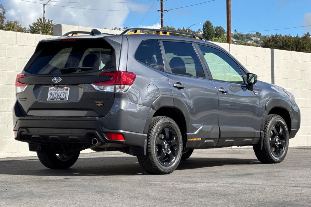 Used 2025 Subaru Forester Wilderness AWD/4WD image 10
