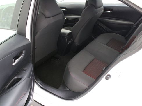 Used 2025 Toyota Corolla SE FWD image 24