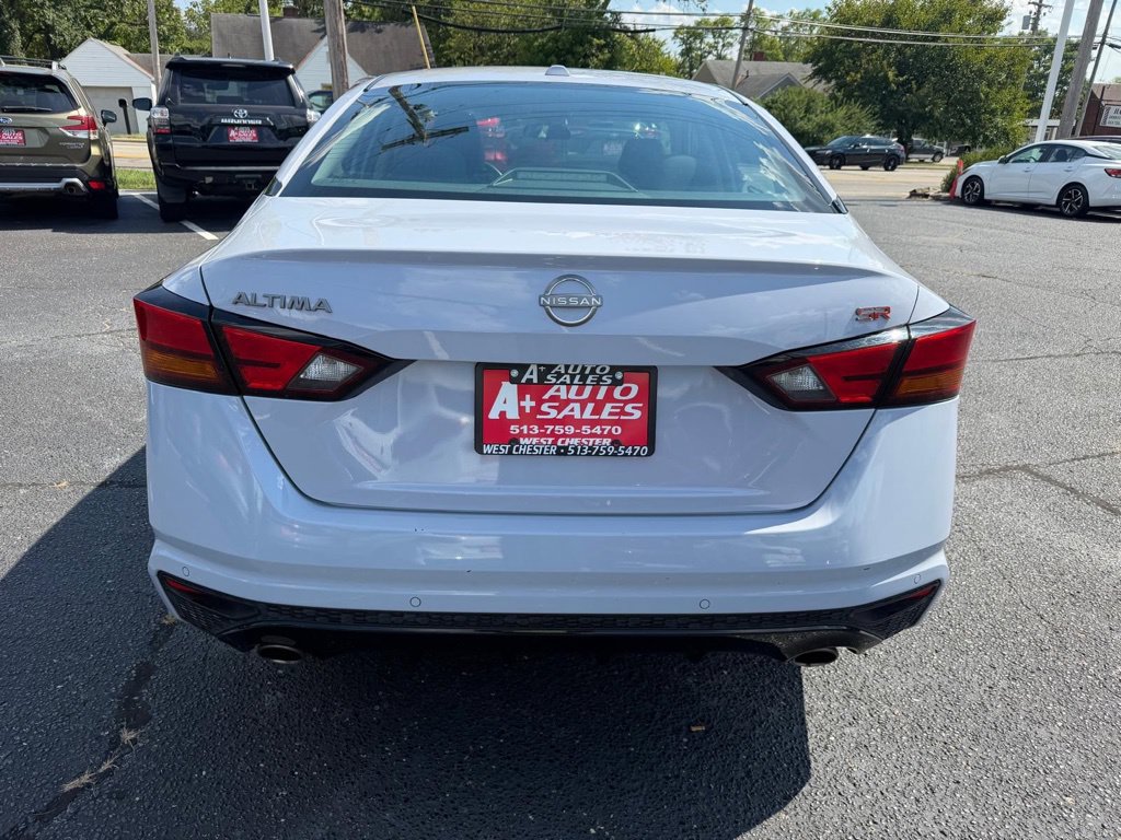 Used 2024 Nissan Altima 2.5 SR FWD image 7