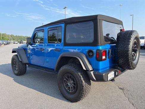 Used 2023 Jeep Wrangler Unlimited Sport AWD/4WD image 8