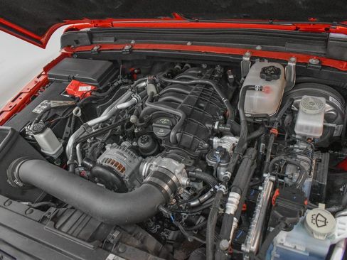 Used 2022 Jeep Wrangler Willys image 9