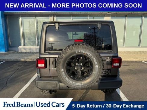 Used 2023 Jeep Wrangler Willys image 7