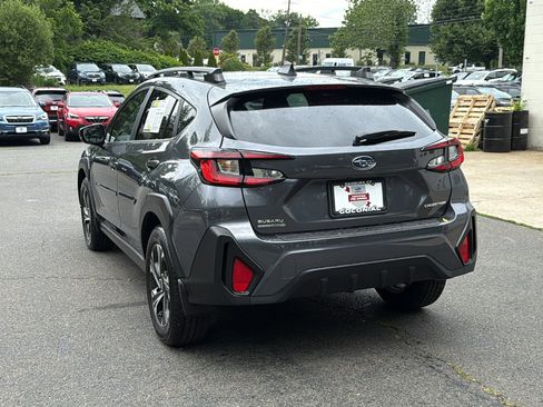 Certified 2025 Subaru Crosstrek 2.5i Premium AWD/4WD image 8