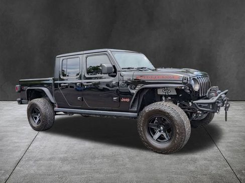 Used 2022 Jeep Gladiator Mojave w/ Cold Weather Group AWD/4WD image 2