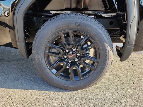 New 2026 GMC Sierra 1500 Elevation image 27